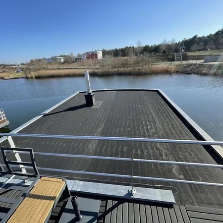 Hausboot Dicke Baerta Bådhotel