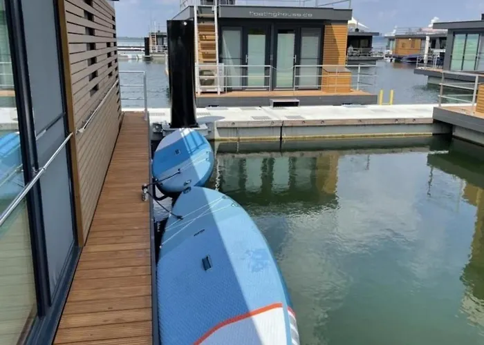 Hausboot Dicke Baerta * Klitten