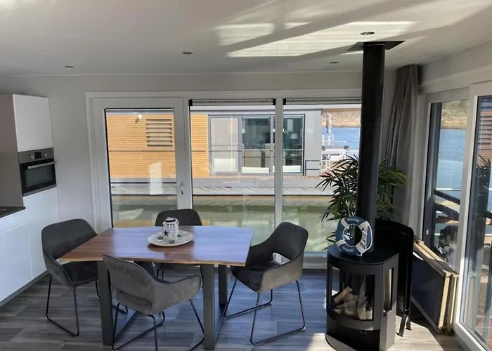 Hausboot Dicke Baerta